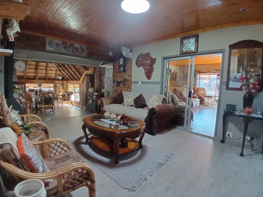 4 Bedroom Property for Sale in Vaalpark Free State